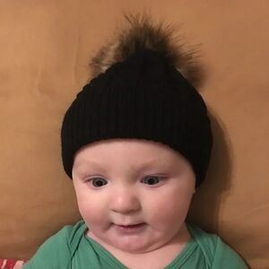 Fuzzy Top Baby Hat‎